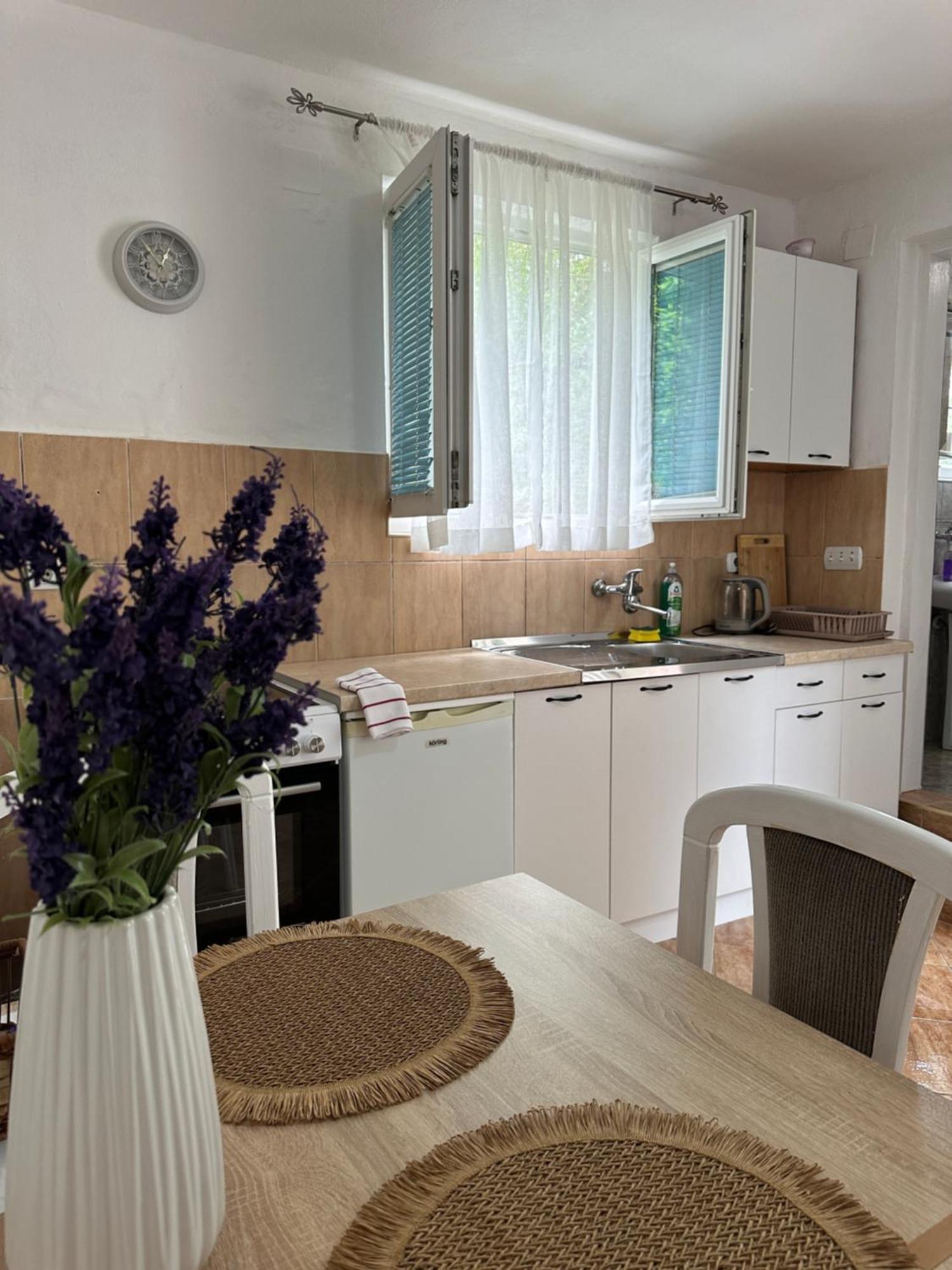 Apartman Nina Risan Extérieur photo