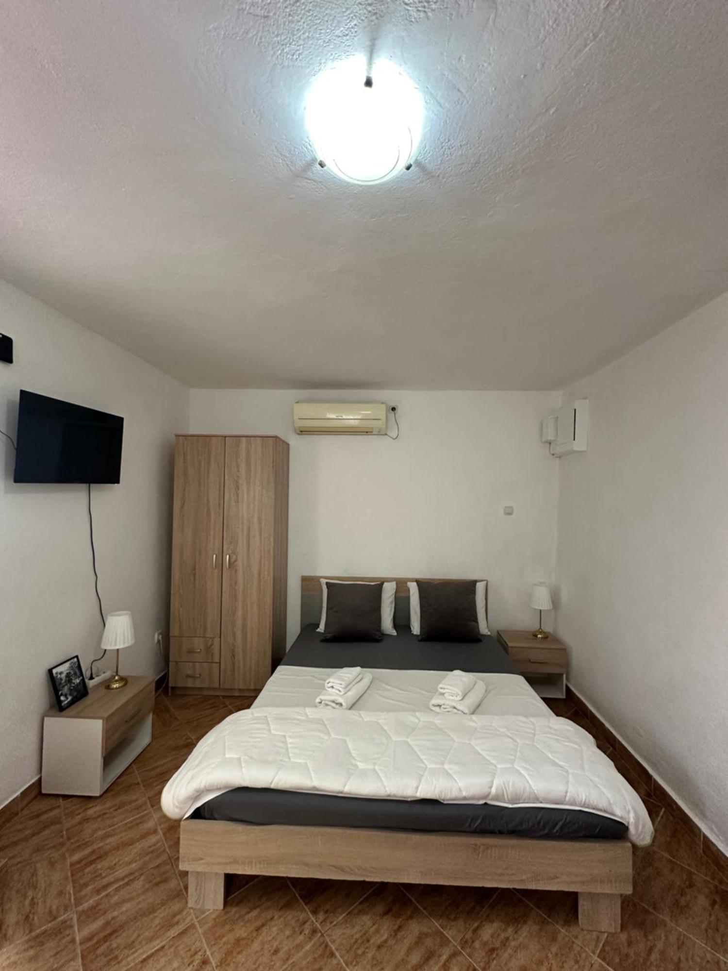 Apartman Nina Risan Extérieur photo